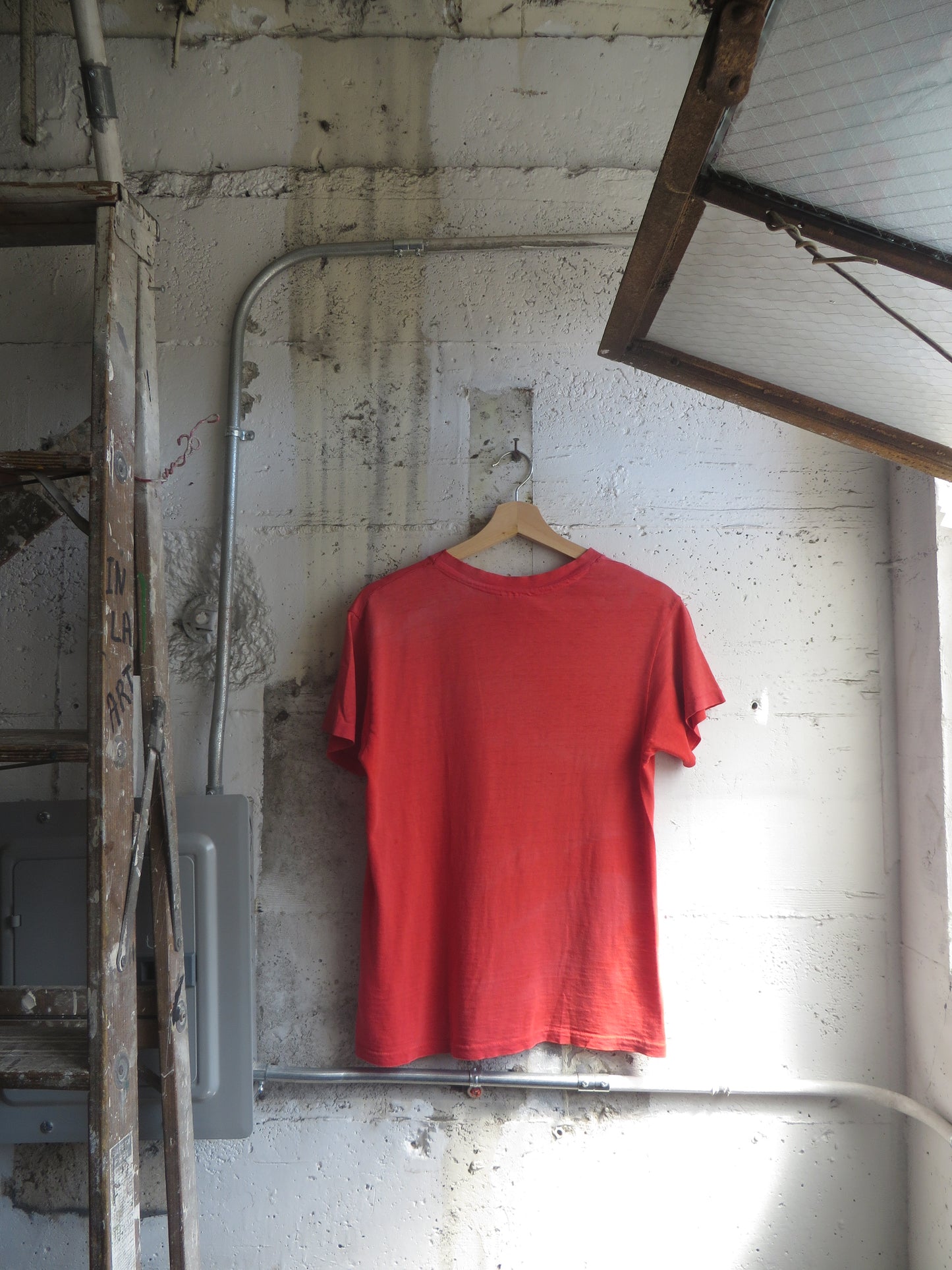 90's Trustus Trashed Single Stitch Tee