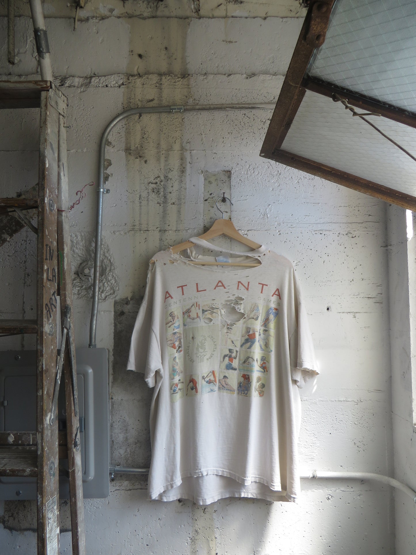 Olympic Atlanta Trashed Single Stitch Tee