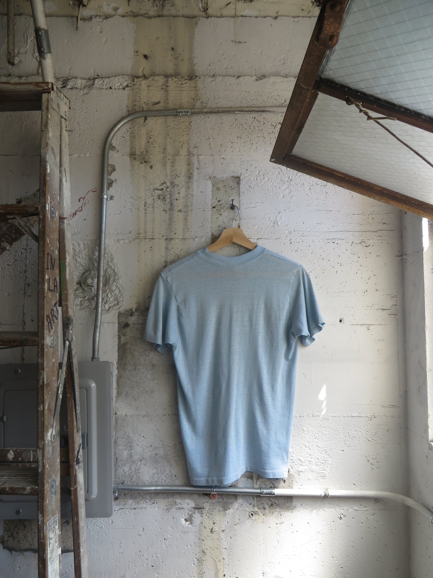 Whiskey Pete's Single Stitch Tee