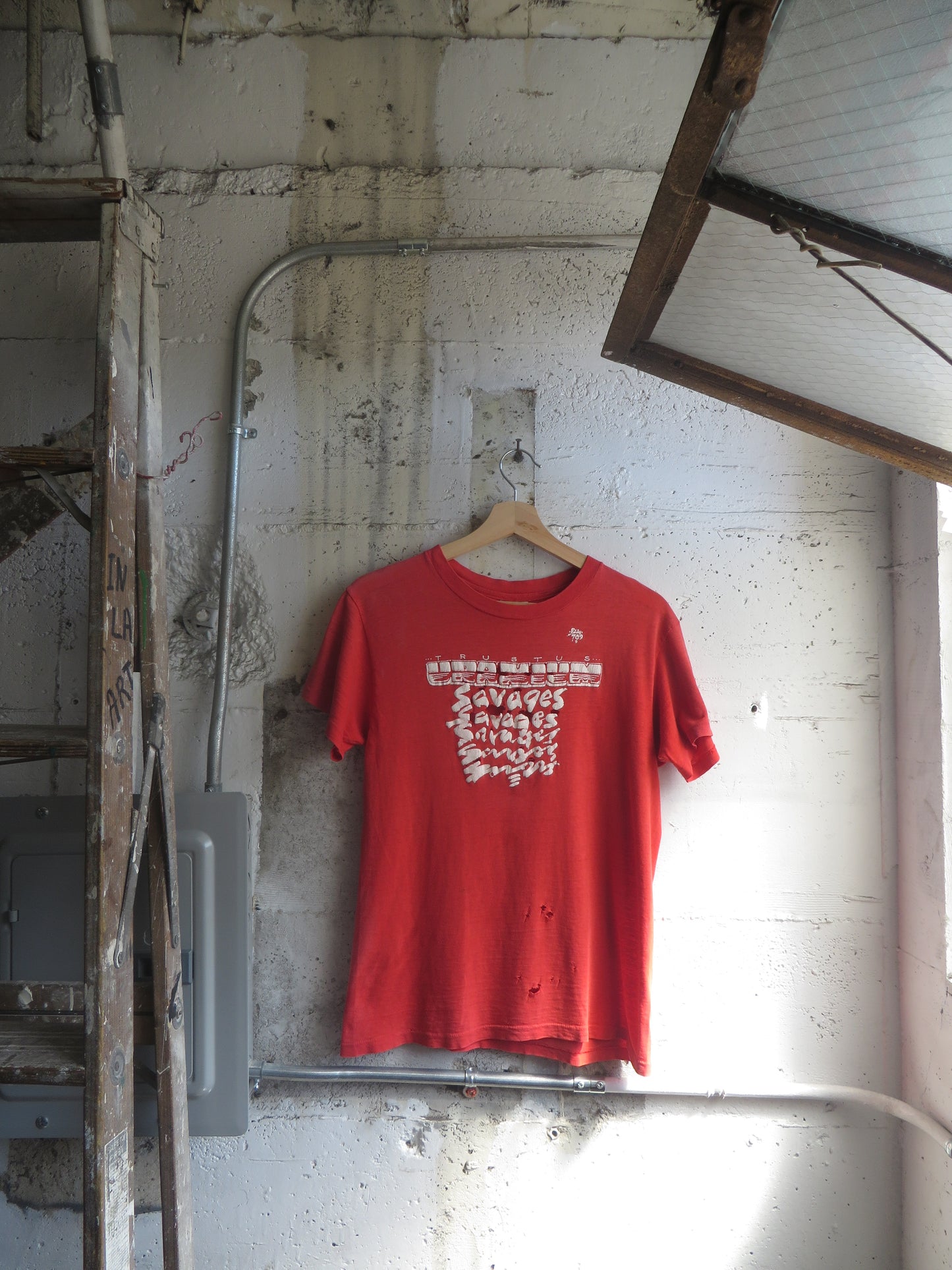 90's Trustus Trashed Single Stitch Tee