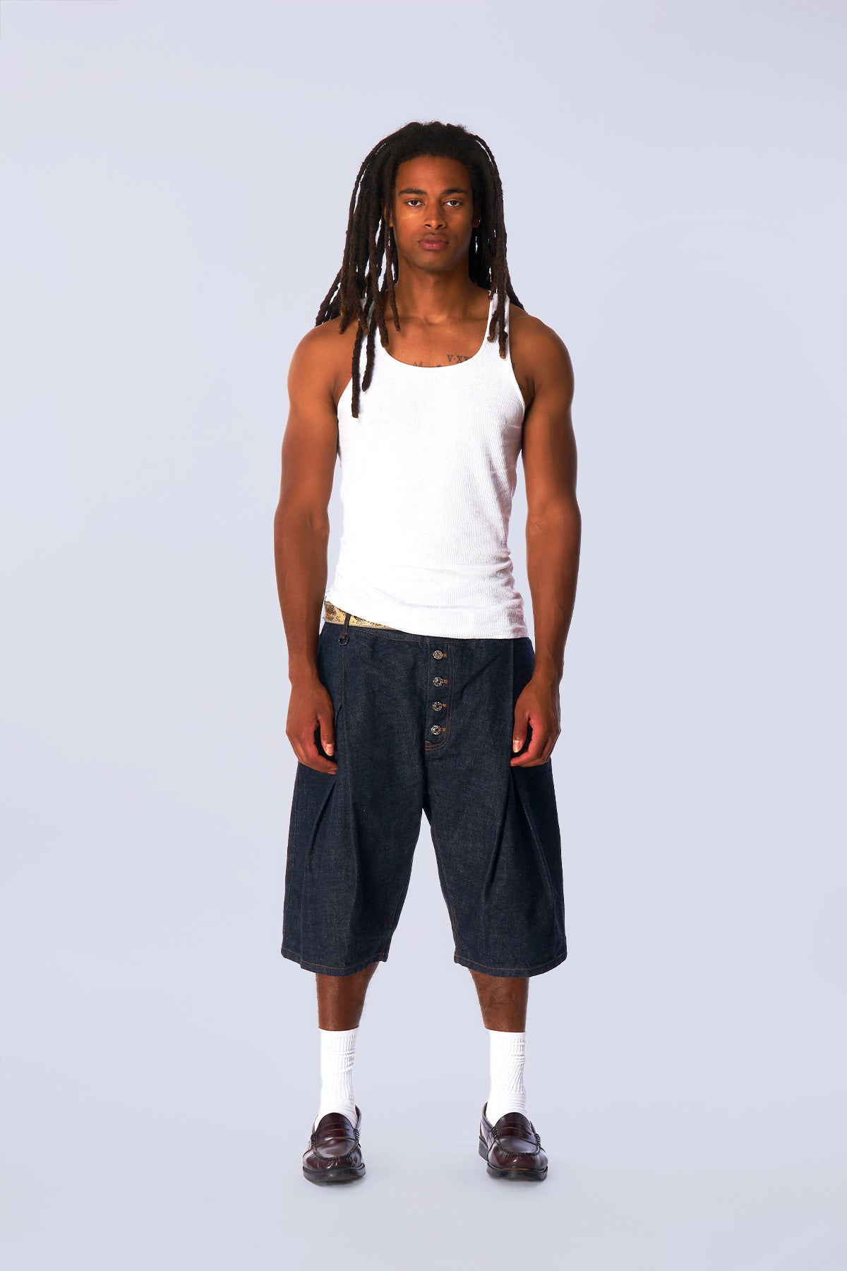 Pleated Raw Selvedge Japanese Denim Shorts V3 - Indigo – Neaux Doubt